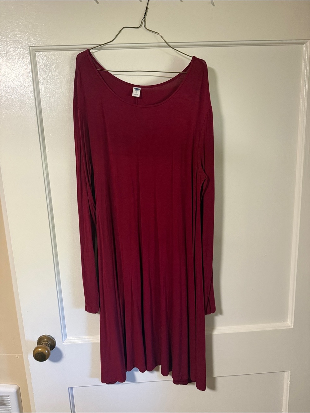 Old Navy Long-Sleeve Swing Dress in Burgundy Red